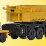 13002 Kibri H0 LIEBHERR Teleskop-Autokran LTM 1160/2mit Gegengewichtanhänger