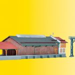 36606 Kibri Z Güterhalle mit Überladekran und Rampe