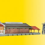 36606 Kibri Z Güterhalle mit Überladekran und Rampe - Afbeelding 2