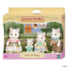5738 Sylvanian Families  Familie Latte Kat