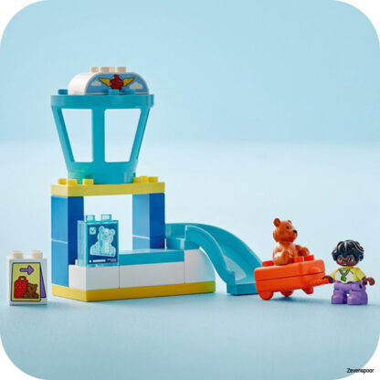 10443 LEGO® Stad Voor het Eerst op het Vliegveld - Afbeelding 3